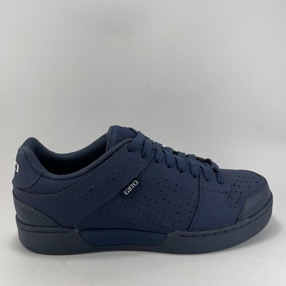 Giro Jacket II Cycling Shoes Navy Blue Mens Size 8 Flat Pedal MTB Vibram Soles
